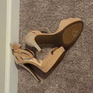 Nude Pink Jessica Simpson Rhinestone Bow Heels 9.5 Women